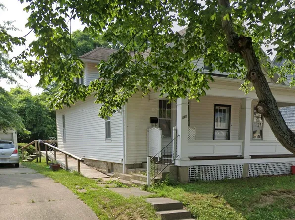 121 Woodland Ave, Marietta, OH 45750