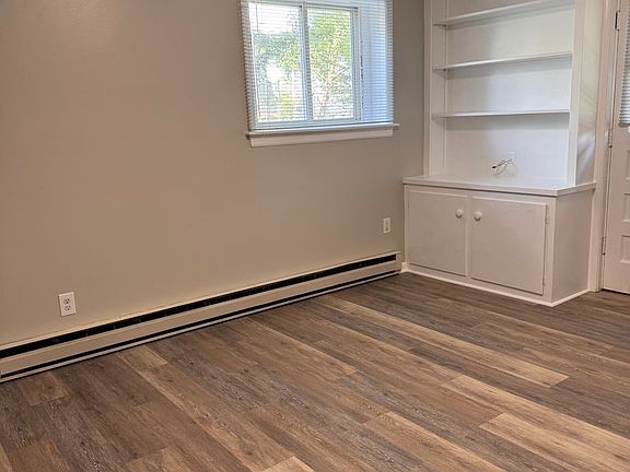 5th image of 80 N Princeton Cir #B