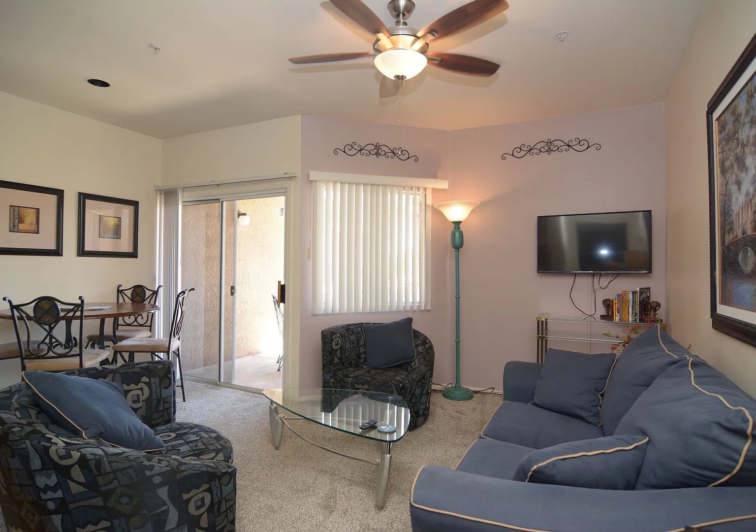 Fully Furnished 2 Bedroom 2 Bath Condo! Central Tucson Location! — Photo 3
