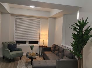 5 Fusilier Dr, Toronto, ON M1L0C2