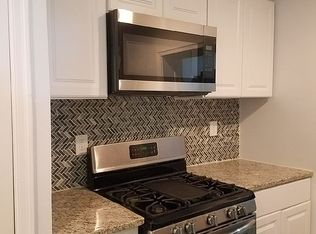 688 Campbell Cir, Hapeville, GA 30354