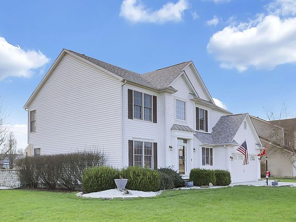 3rd image of 105 Blaine Ct