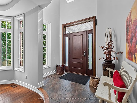 5th image of 2329 Glenfield Rd