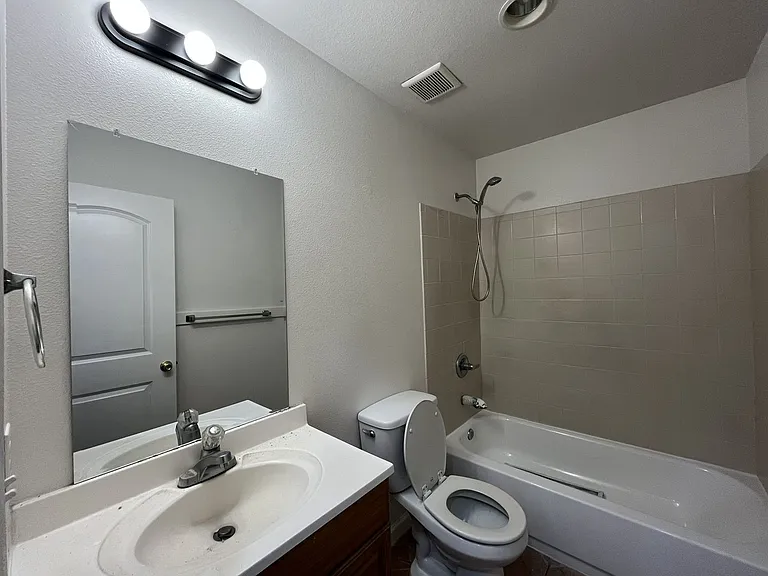 SAC T 1138 — Photo 19