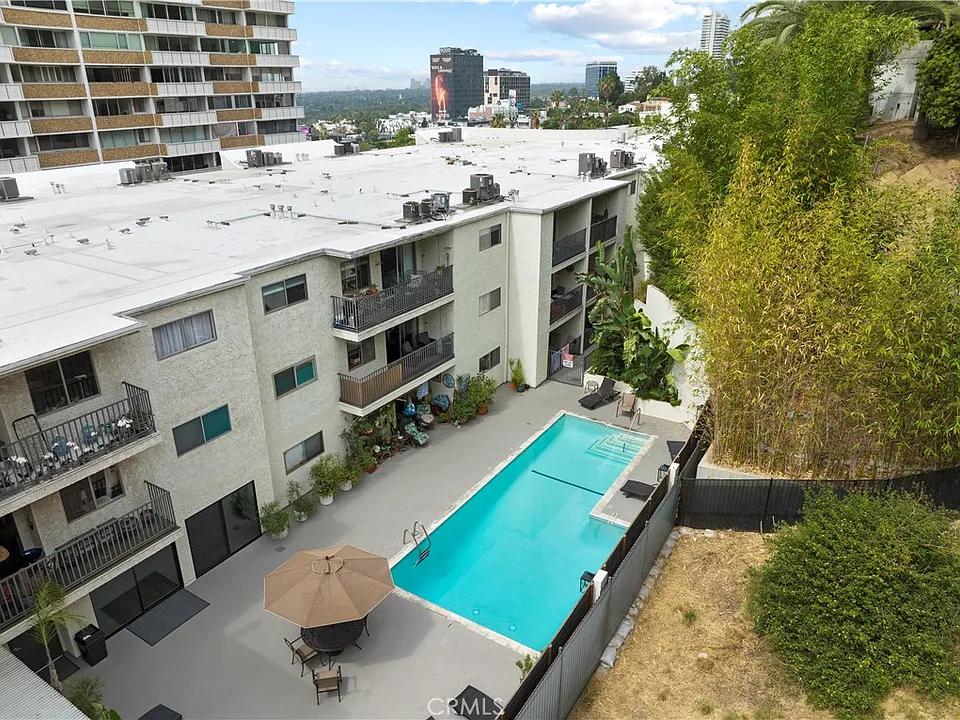 1230 Horn Ave #406