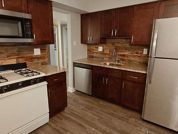 3rd image of 5017 S Convent Ln APT C
