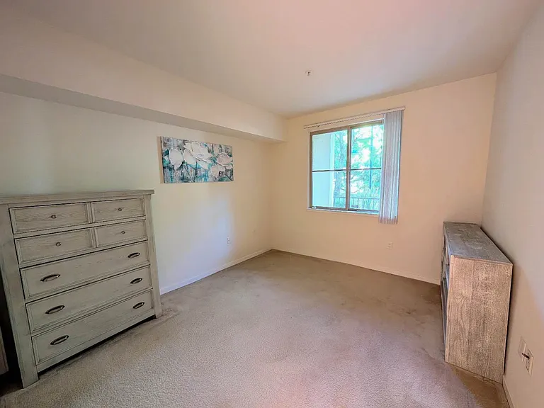 1488 El Camino Real #122 — Photo 10