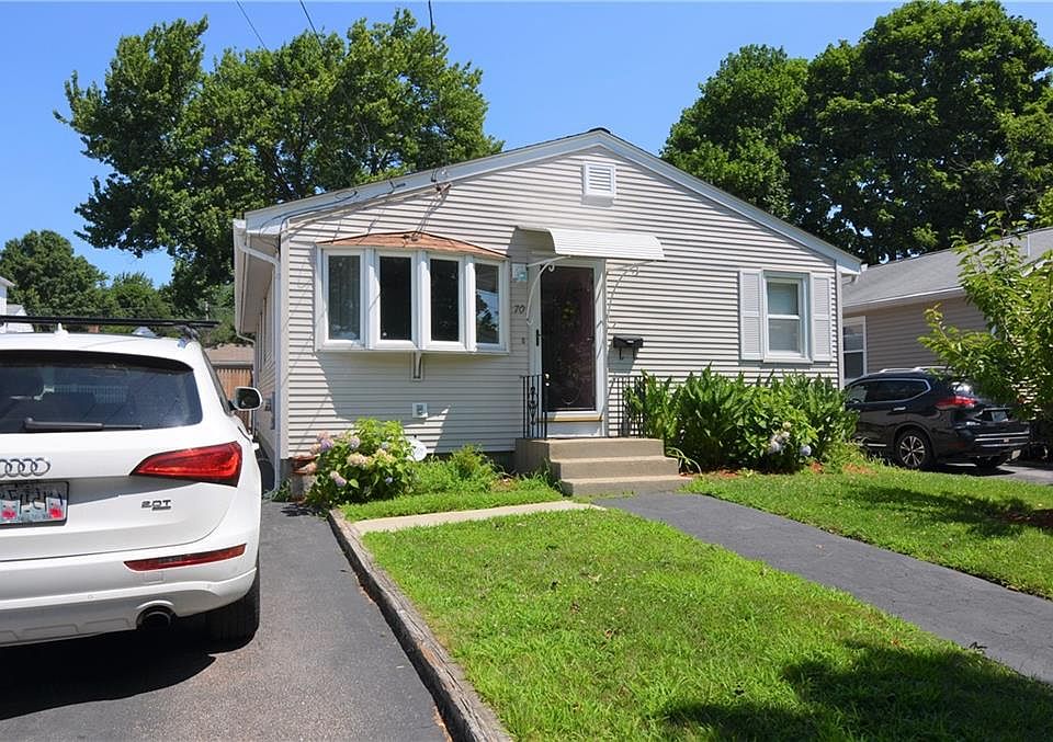 70 Vermont St, Cranston, RI 02920 Zillow