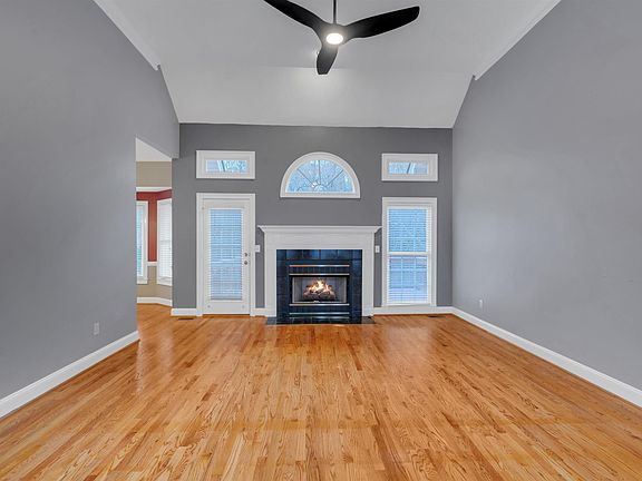 5th image of 15 Brookstone Grn