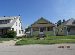 627 E Ferguson Ave, Wood River, IL 62095