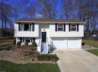 524 Laurelwood Dr SE, Warren, OH 44484