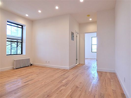 4th image of 40-35 190th St #1D