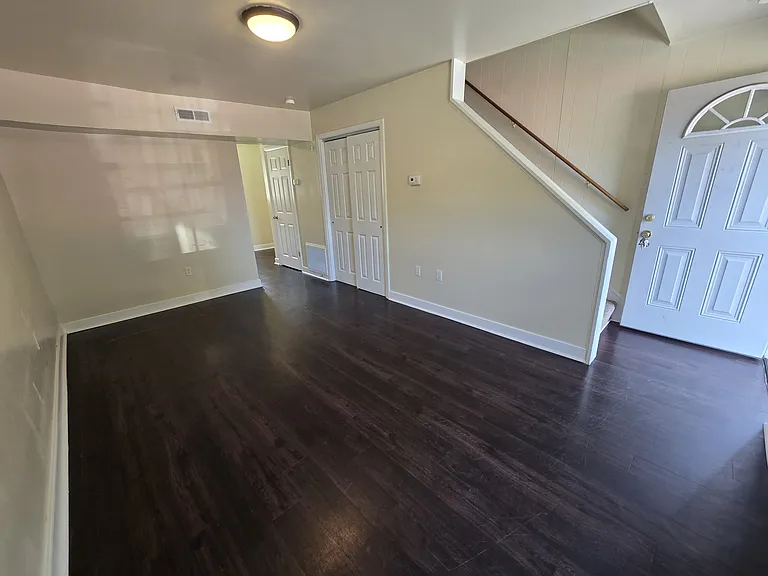419 W Duval St #A — Photo 2