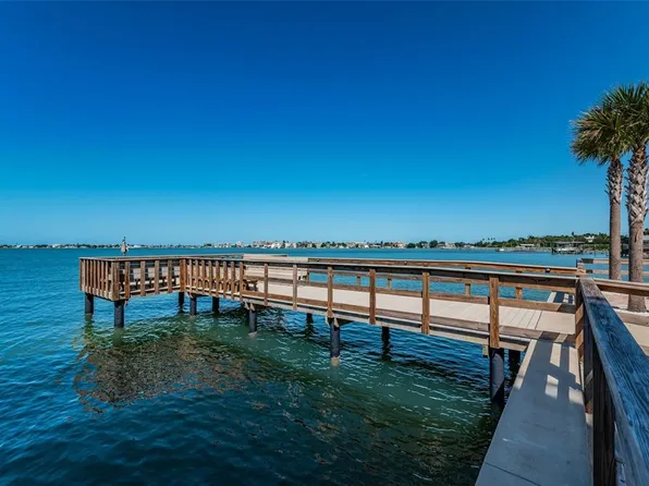 100 Bluff View Dr APT 608C, Belleair Bluffs, FL 33770