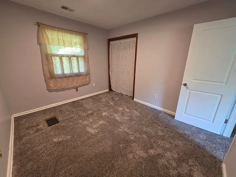 5263 Turkey Point Rd — Photo 11