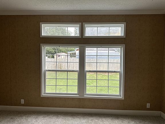 5th image of 269 Cathy Drive