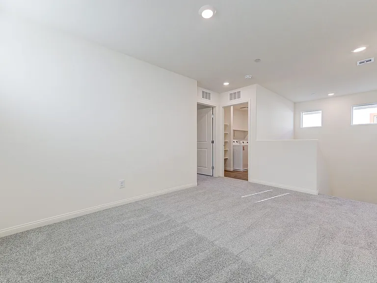 501 Red Lovebird Ave — Photo 26
