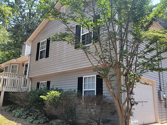 3rd image of 124 Taylors Ln