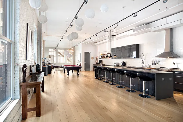 Rented by Brown Harris Stevens | media 32