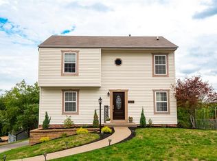 1213 Sandstone Ct E, Tarentum, PA
