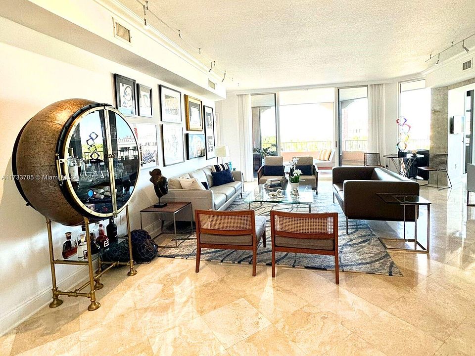 1st image of 741 Crandon Blvd #Penthouse 4