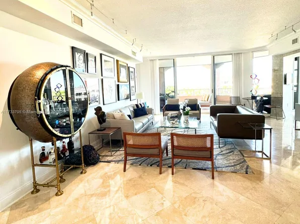741 Crandon Blvd #Penthouse 4, Key Biscayne, FL 33149