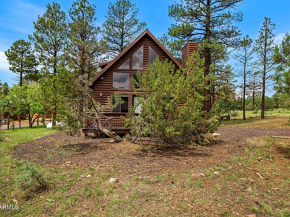 3rd image of 2746 SKYHAWK Drive #85933