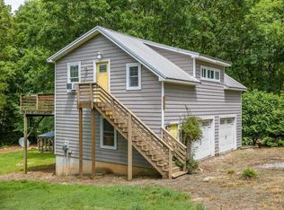 121 Lisa Cir, Marietta, SC 29661