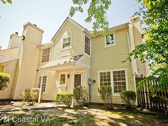 2nd image of 475 Lees Mill Dr
