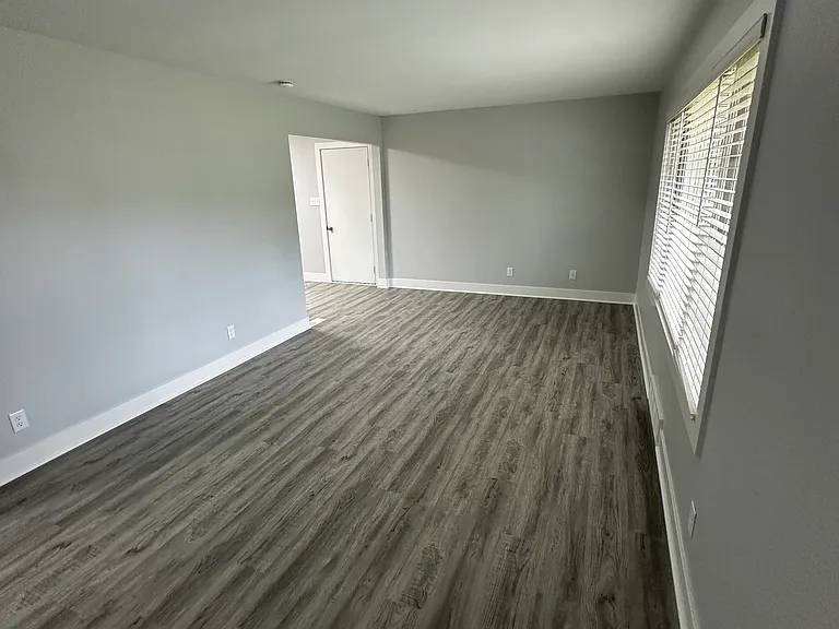 Livingroom (without furniture)