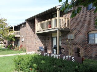 940 Fox Point Sq #3, Neenah, WI 54956