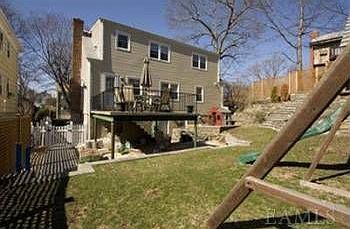 2nd image of 15 Hunter St