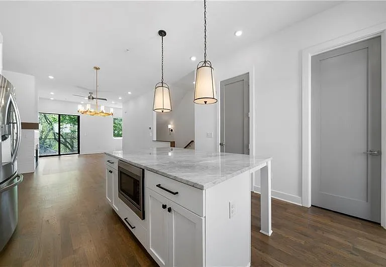 2347 Hosea L Williams Dr NE #14 — Photo 10