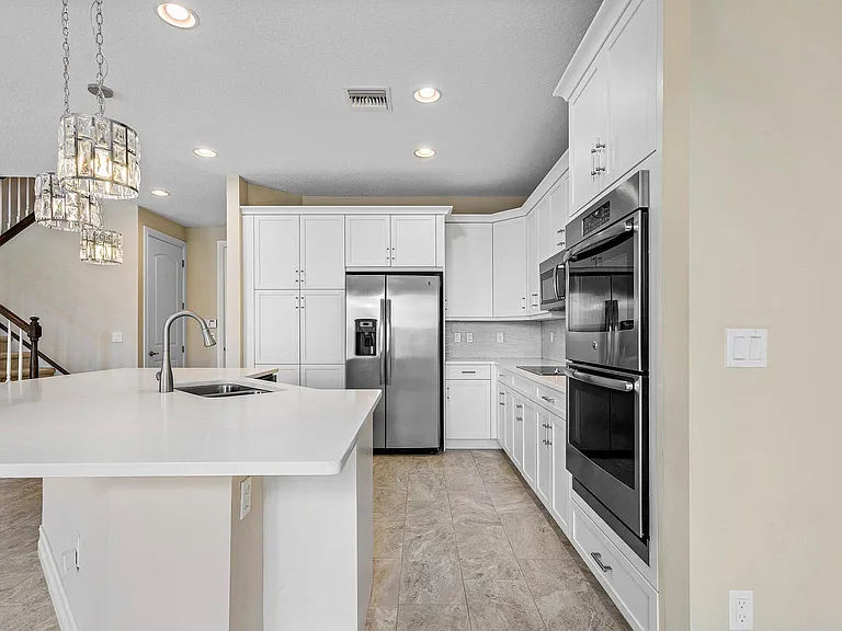 10210 Akenside Dr — Photo 10