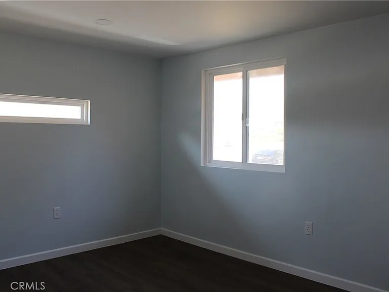 5776 Katherine St — Photo 7