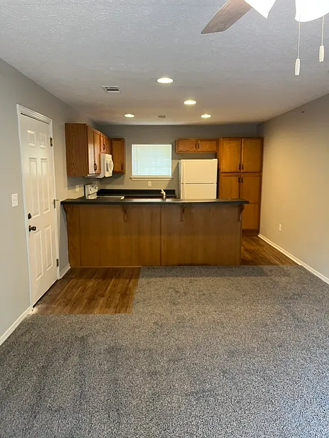 104 Garden Cir #3