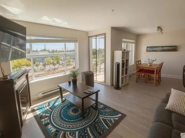 7445 120th St #306, Delta, BC V4C 0B3