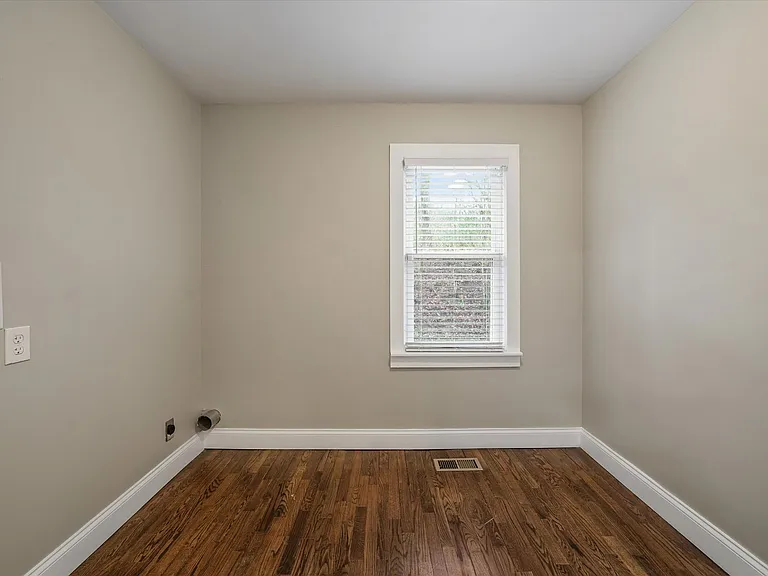 147 Little Emory Rd — Photo 15