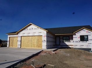 3034 Rombauer Dr, Rapid City, SD 57703