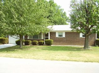 305 Boca Grande Dr, Belleville, IL 62221