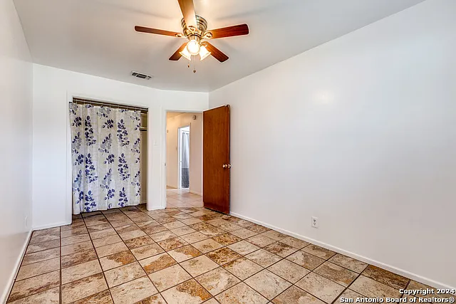 123 Stardream Dr — Photo 17