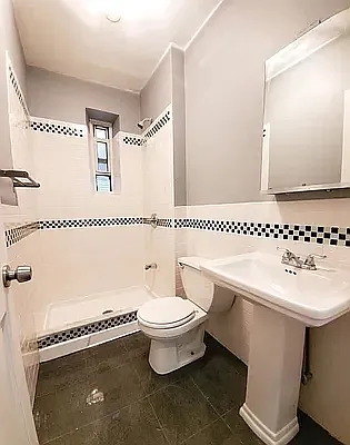 59 5th Ave #2B — Photo 4