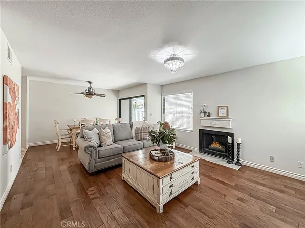 10740 Woodley Ave, Granada Hills, CA 91344