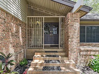 1st image of 21410 River Court Dr