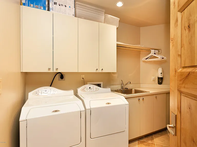 102 Founders Pl #301 — Photo 27