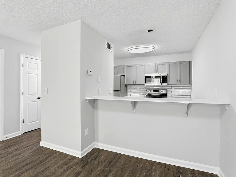 Faris Residences Newnan — Photo 32