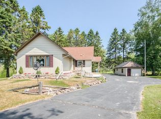 1830 Old Park Rd, Sheboygan, WI 53081