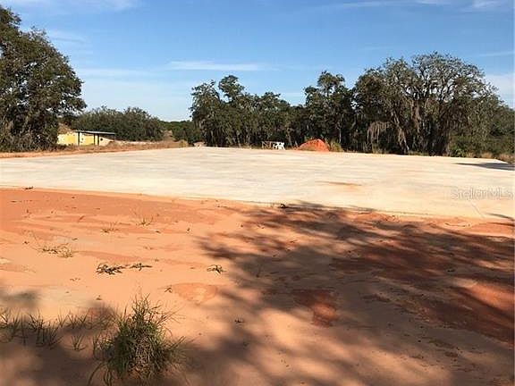 3rd image of 0 Fairway Dr