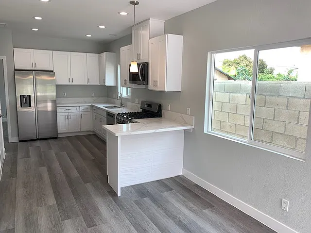 9023 McClure Ave — Photo 16
