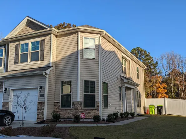 1127 Longitude Dr, Durham, NC 27713